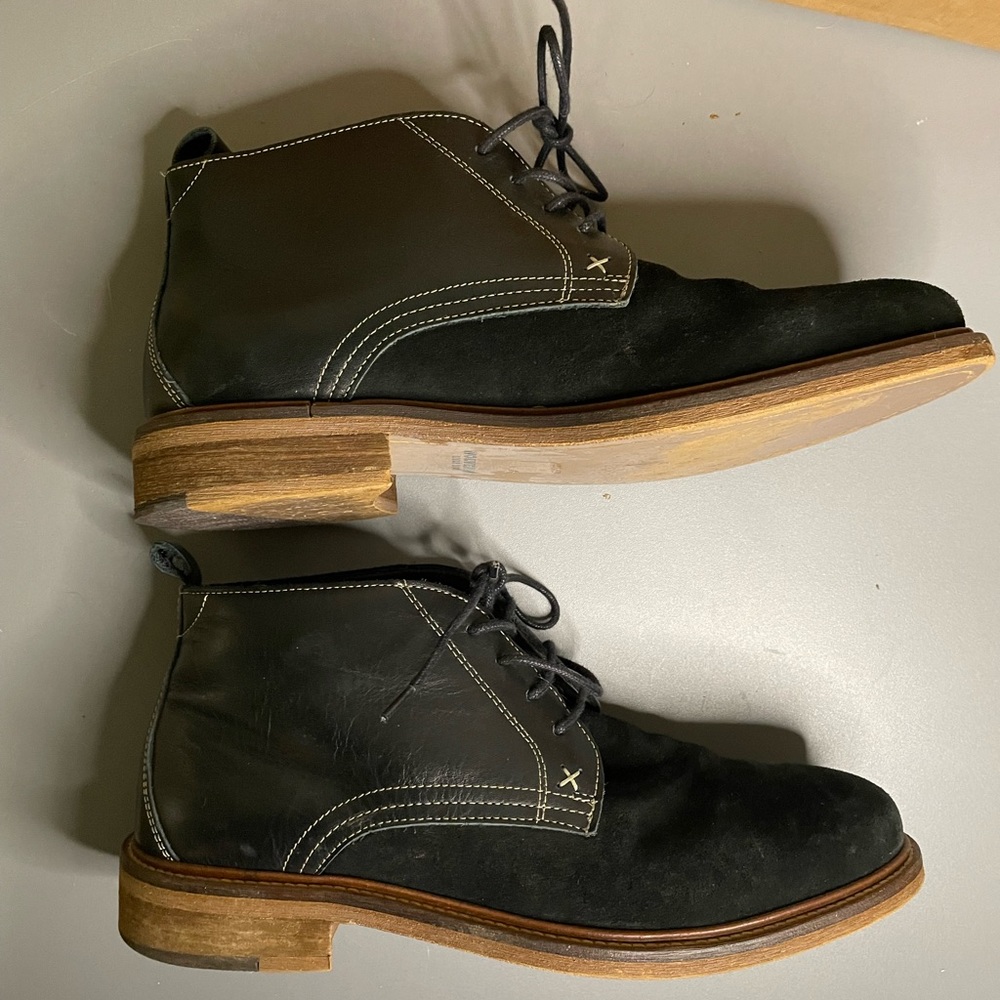 Wolverine black suede and leather boots men’s 9